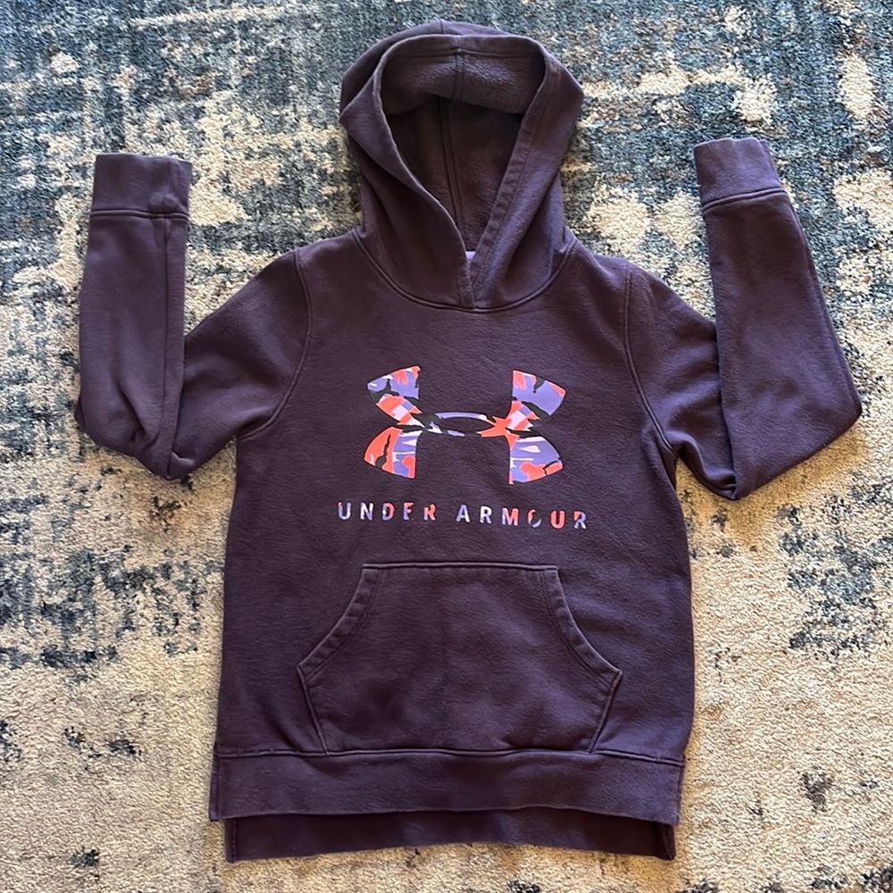 Kids Under Armor hoodie (Youth Medium)